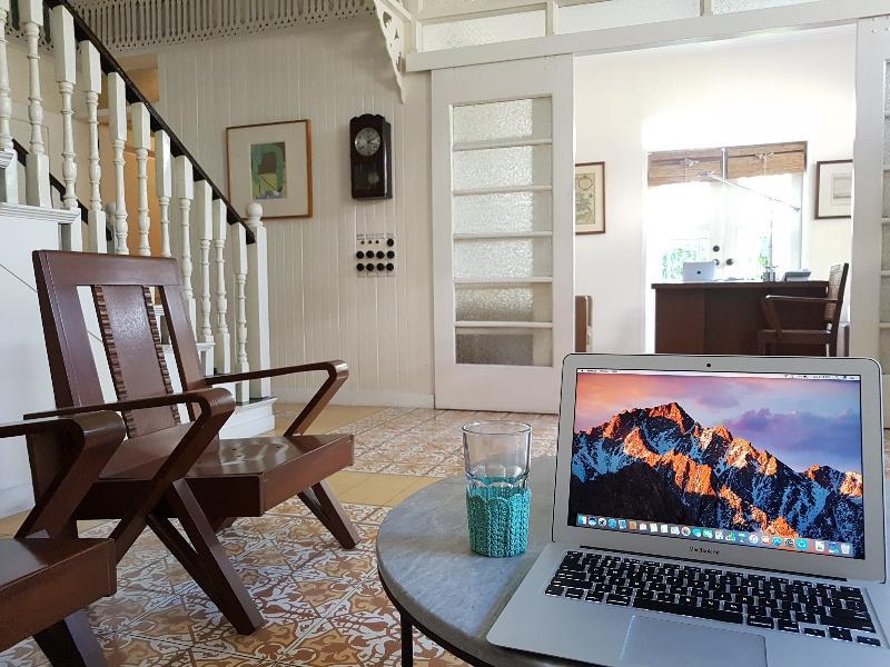 Charming La Casita Mercedes, 5Br And 5Tb For Family And Friends Staycation Макати Экстерьер фото
