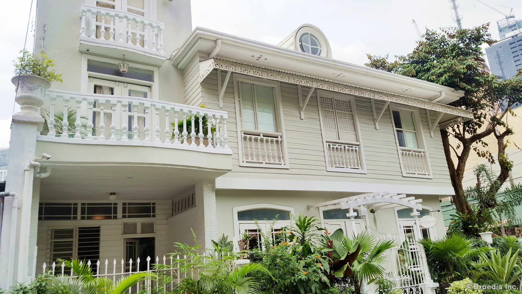 Charming La Casita Mercedes, 5Br And 5Tb For Family And Friends Staycation Макати Экстерьер фото